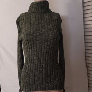 Jones New York Sport Olive Green Sweater Size Petite